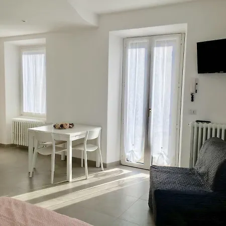 Appartement Casa Cesira à Pettenasco Extérieur photo